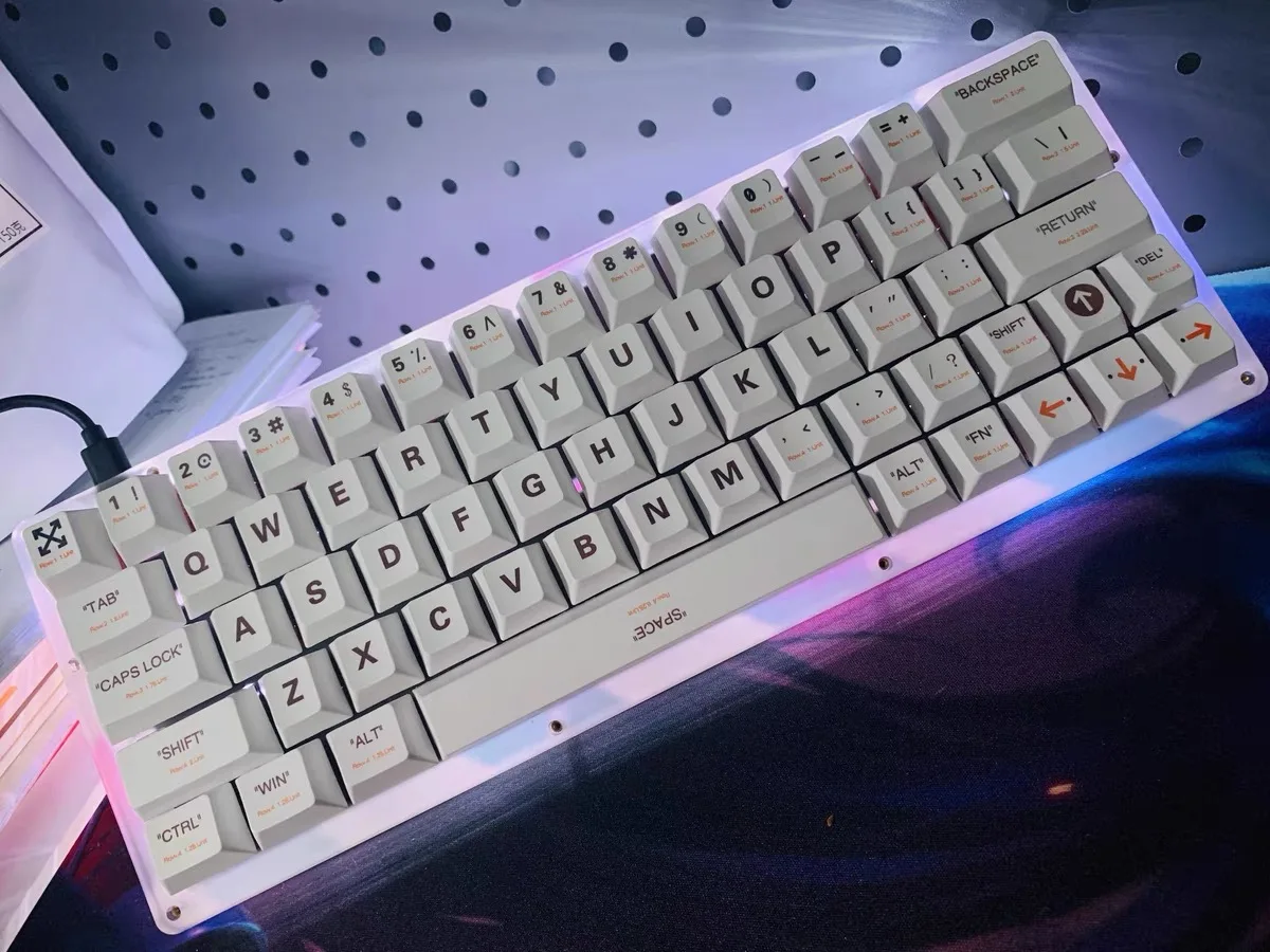 CX60 60% 64 Layout Acrylic Gasket Keyboard Kit Case Entry Option RGB Bottom Light Keyboard Kit
CX60 60% 64 Layout Acrylic Gasket Keyboard Kit Case Entry Option RGB Bottom Light Keyboard Kit