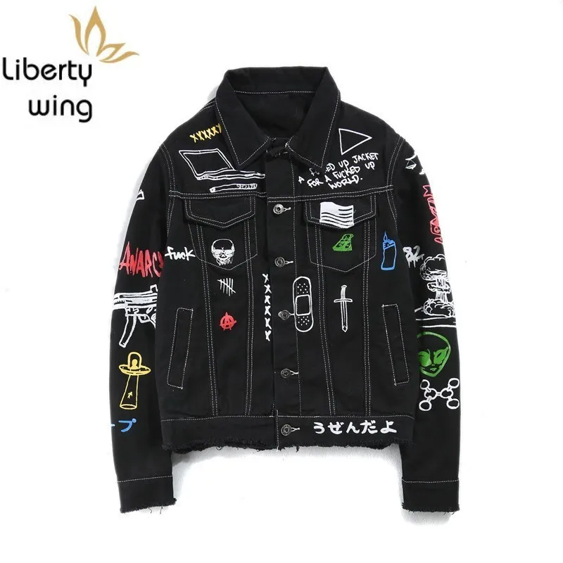 Harajuka Spring Autumn Long Sleeve Graffiti Printing Tassel Mens Denim Jackets Single Breasted Loose Fashion Casual Jeans Coats
Harajuka Spring Autumn Long Sleeve Graffiti Printing Tassel Mens Denim Jackets Single Breasted Loose Fashion Casual Jeans Coats