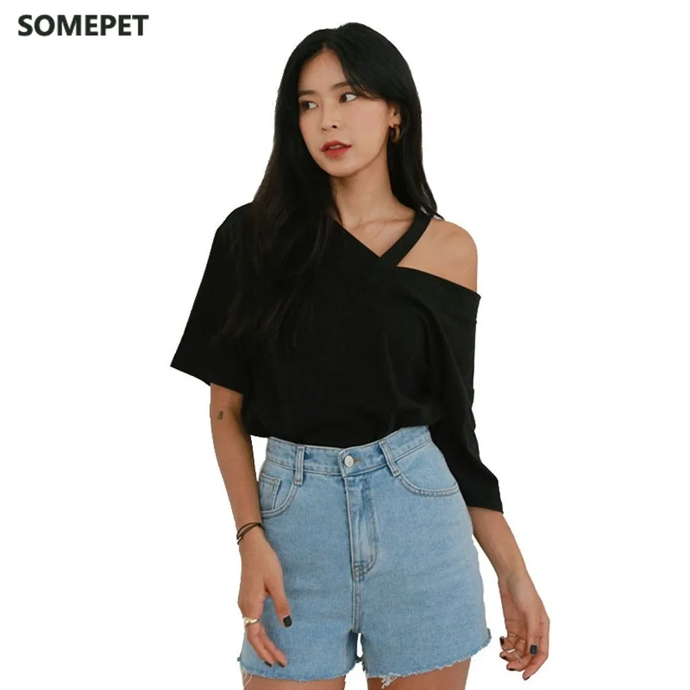 Summer V-Neck Sling Short-Sleeved T-Shirt Women's New Korean Splice Sexy Fashion Wild White Large Size Tees Female Tops
Summer V-Neck Sling Short-Sleeved T-Shirt Women's New Korean Splice Sexy Fashion Wild White Large Size Tees Female Tops