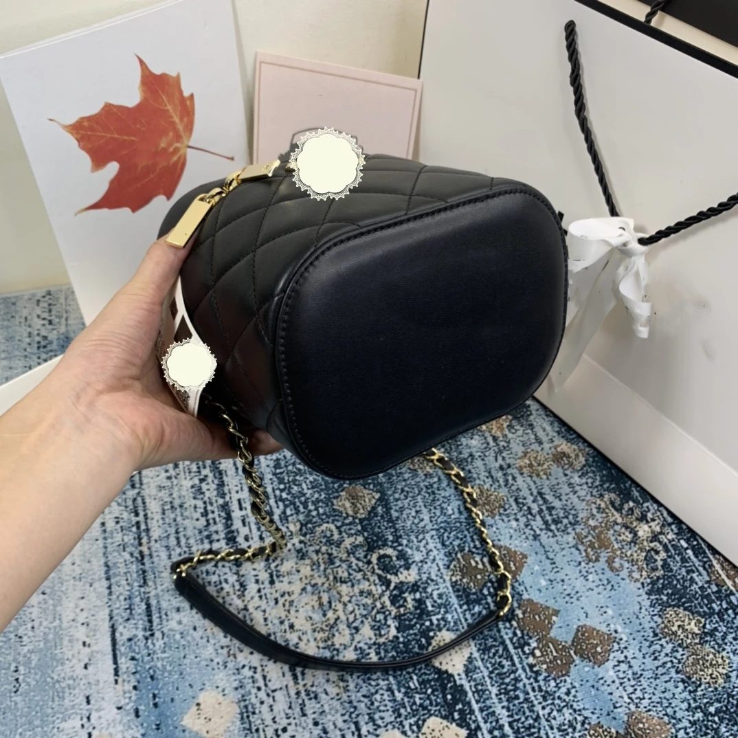 High quality classic style luxury bags for Ladies fashion branded women's leather bag genuine leather Printed Bucket tote
High quality classic style luxury bags for Ladies fashion branded women's leather bag genuine leather Printed Bucket tote