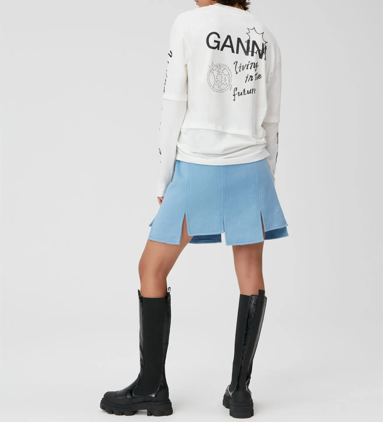 Женская футболка с длинным рукавом и круглым вырезом, свободного покроя
Женская футболка с длинным рукавом и круглым вырезом, свободного покроя