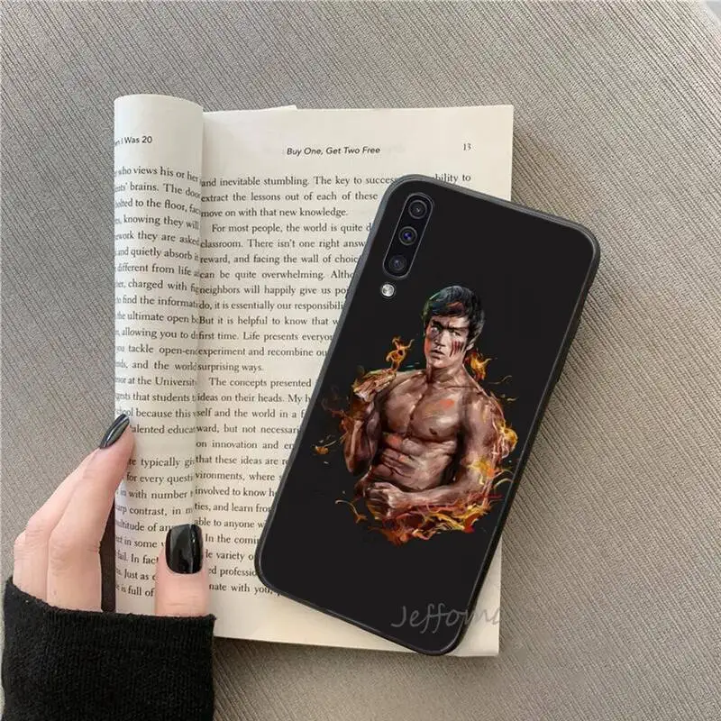 Bruce Lee Chinese kung fu Phone Case For Samsung galaxy S note 7 8 9 10 20 fe edge A 6 10 20 30 50 51 70 lite plus Soft
Bruce Lee Chinese kung fu Phone Case For Samsung galaxy S note 7 8 9 10 20 fe edge A 6 10 20 30 50 51 70 lite plus Soft