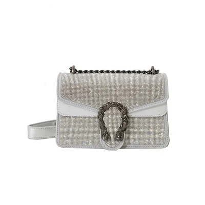 2021 Luxury Brand Messenger Bag Ladies Fashion Canvas Embroidered Letter Shoulder Retro Print Pattern Chain
2021 Luxury Brand Messenger Bag Ladies Fashion Canvas Embroidered Letter Shoulder Retro Print Pattern Chain