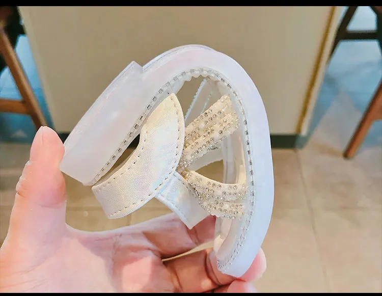 1-12 Princess Shoes Children Beach School Rhinestone Sandals For Little Girl Sandals Summer 2021 Kids Fashion Toddler Dress Shoe
1-12 Princess Shoes Children Beach School Rhinestone Sandals For Little Girl Sandals Summer 2021 Kids Fashion Toddler Dress Shoe