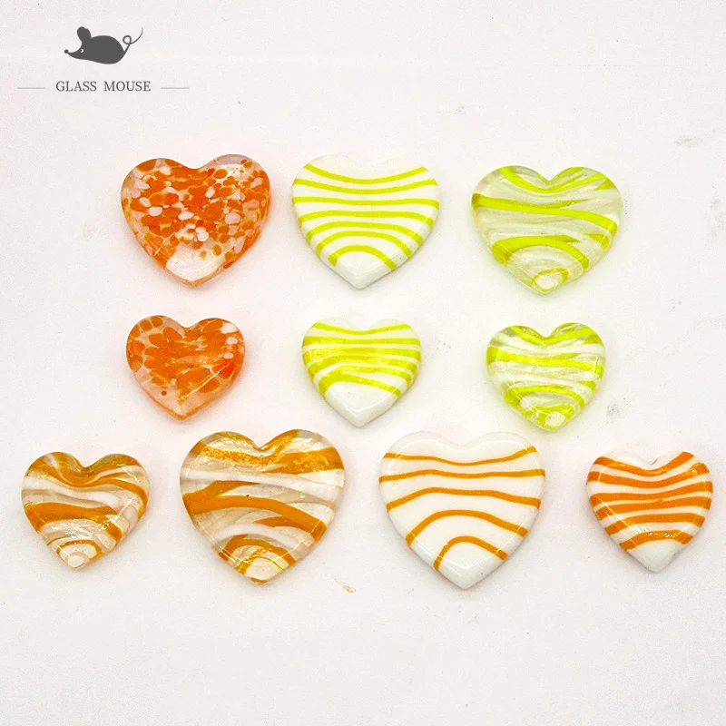 New Decorative Figurines Mini murano handmade flat glass heart-shaped ornament Wedding room party home decor Art accessories X10
New Decorative Figurines Mini murano handmade flat glass heart-shaped ornament Wedding room party home decor Art accessories X10