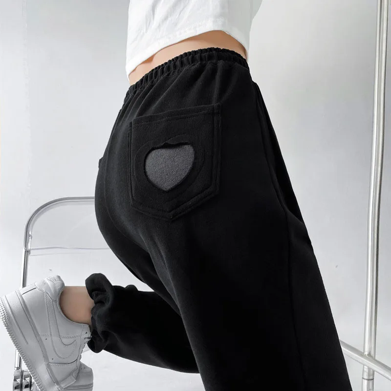 Women Pants 2021 Spring Embroidered Love Sports Pants Female Drawstring High Waist Loose Casual Straight Pantalones De Mujer
Women Pants 2021 Spring Embroidered Love Sports Pants Female Drawstring High Waist Loose Casual Straight Pantalones De Mujer