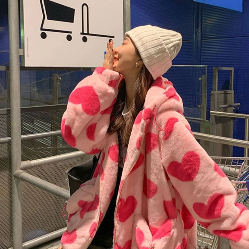Winter Love Hooded Jacket 2021 Loose Plush Love Print Imitation Lamb Cute Large Size Top Cotton Jacket Japanese Kawaii Hoodie
Winter Love Hooded Jacket 2021 Loose Plush Love Print Imitation Lamb Cute Large Size Top Cotton Jacket Japanese Kawaii Hoodie