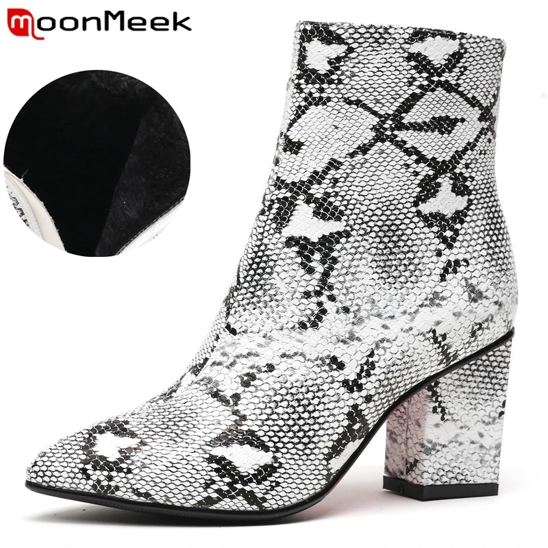 Drop shipping high quality snake pu leather ankle boots thick high heels autumn winter boots women pointed toe zip ladies shoes
Drop shipping high quality snake pu leather ankle boots thick high heels autumn winter boots women pointed toe zip ladies shoes