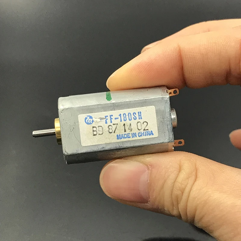 Двигатель Mabuchi FF-180SH-2570 для электробритвы
Двигатель Mabuchi FF-180SH-2570 для электробритвы