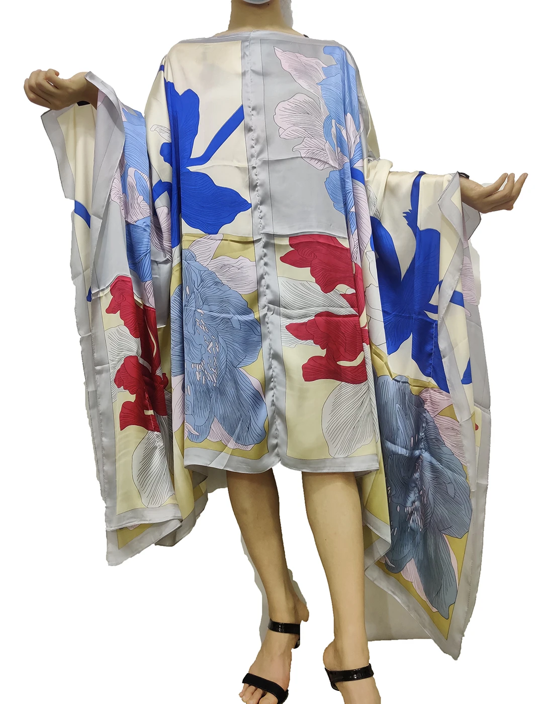 Kuwait Fashion Floral Bohemian Silk Shawls Dresses For Women Dubai Abaya Muslim Women Ramadan Party Kaftan Clothes For Lady
Kuwait Fashion Floral Bohemian Silk Shawls Dresses For Women Dubai Abaya Muslim Women Ramadan Party Kaftan Clothes For Lady