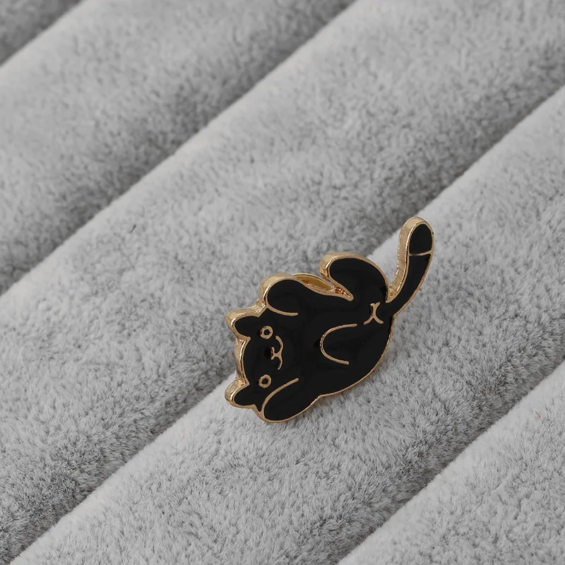5Pcs/Lot Cute Black White Cats Brooches Alloy Pins Black Funny Animals Label Badges For Women's Clothes Jewelry New Year Gifts 
5Pcs/Lot Cute Black White Cats Brooches Alloy Pins Black Funny Animals Label Badges For Women's Clothes Jewelry New Year Gifts