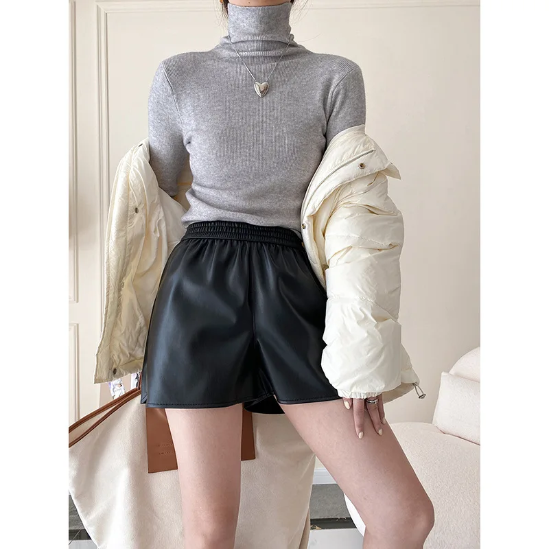 Sweet Cool Wind Soft Pu Leather Shorts Women's Autumn and Winter 2021 New Elastic High Waist Thin Wide-leg Pants Black Shorts
Sweet Cool Wind Soft Pu Leather Shorts Women's Autumn and Winter 2021 New Elastic High Waist Thin Wide-leg Pants Black Shorts