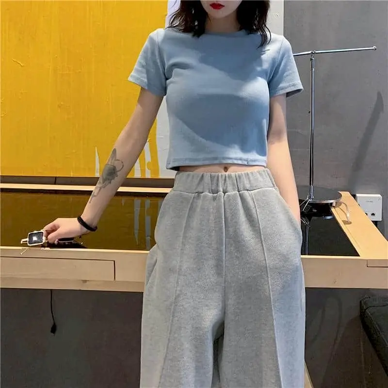 Short T-shirt Women Tshirt Summer Korean Trendy Hong Kong Style Solid Color Short-sleeved Umbilical Student Body O-Neck
Short T-shirt Women Tshirt Summer Korean Trendy Hong Kong Style Solid Color Short-sleeved Umbilical Student Body O-Neck
