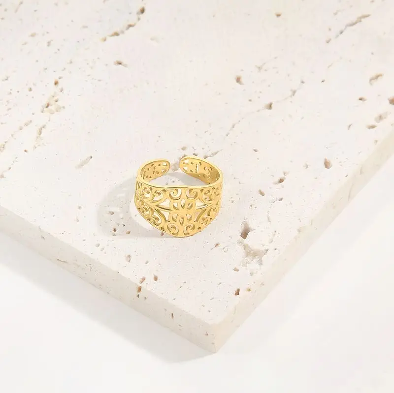 CARLIDANA Vintage Stainless Steel Hollow Rings Classic Bohemian Retro Style Gold Color Ring For Women Men Jewelry Party
CARLIDANA Vintage Stainless Steel Hollow Rings Classic Bohemian Retro Style Gold Color Ring For Women Men Jewelry Party