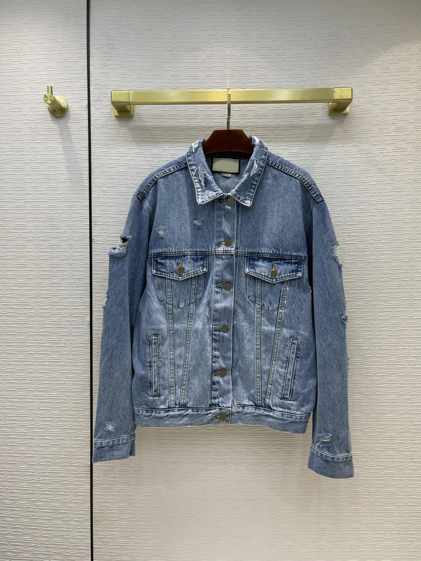 Luxury Brand 3D Cut Slim Denim Jackets Women Autumn 2021 Fashion Hole Design Big Pocket Denim Jacket Embroidery Cat Denim Jacket
Luxury Brand 3D Cut Slim Denim Jackets Women Autumn 2021 Fashion Hole Design Big Pocket Denim Jacket Embroidery Cat Denim Jacket