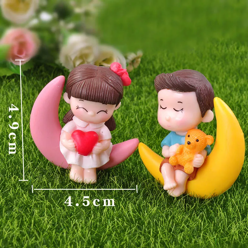 Парные фигурки гномов из пластика
Парные фигурки гномов из пластика