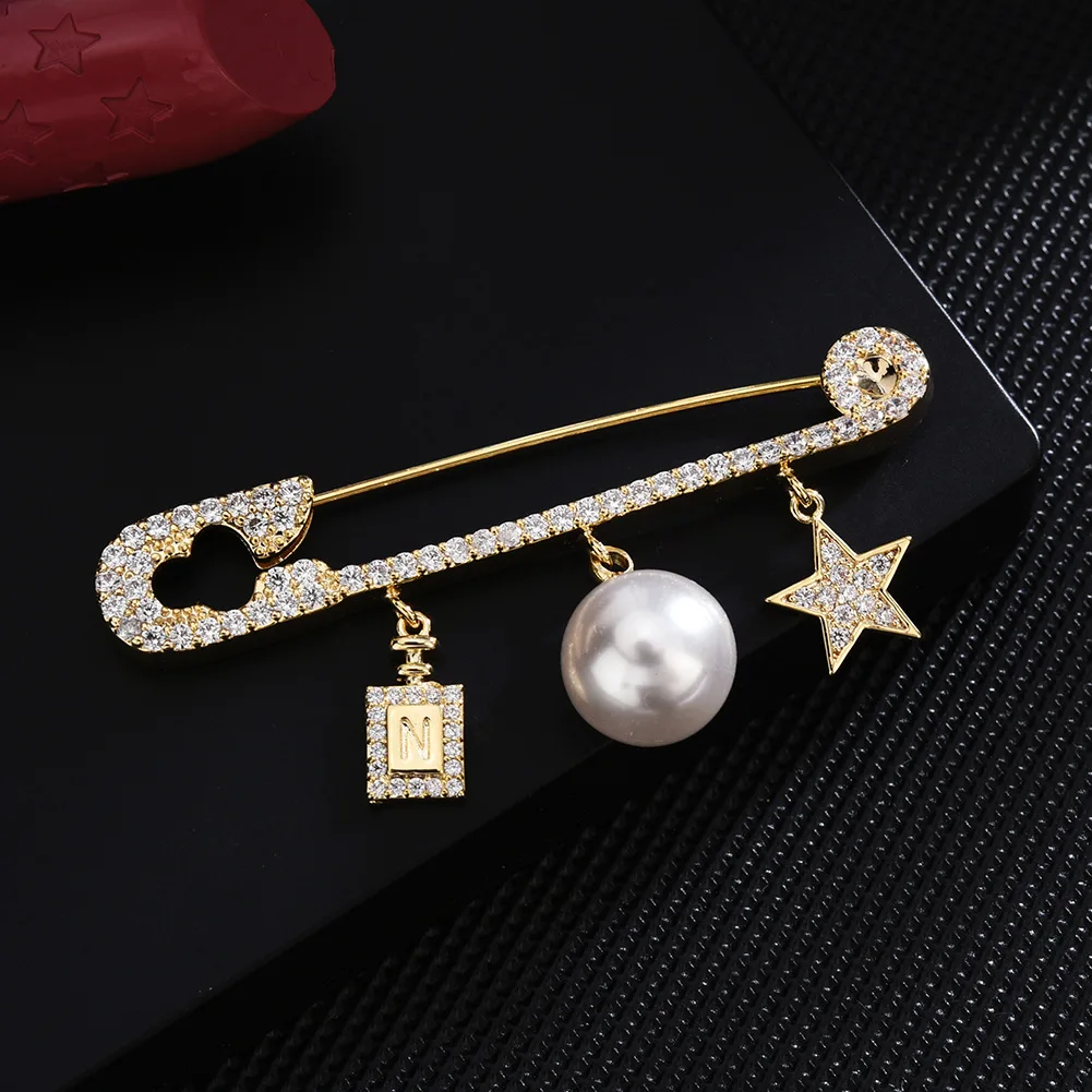 Gold Geometry Zircon Brooch Pin for Women's Business Brooch Jewelry Clothes Scarf Buckle Garment Accessories Fine Jewelry Gifts
Gold Geometry Zircon Brooch Pin for Women's Business Brooch Jewelry Clothes Scarf Buckle Garment Accessories Fine Jewelry Gifts