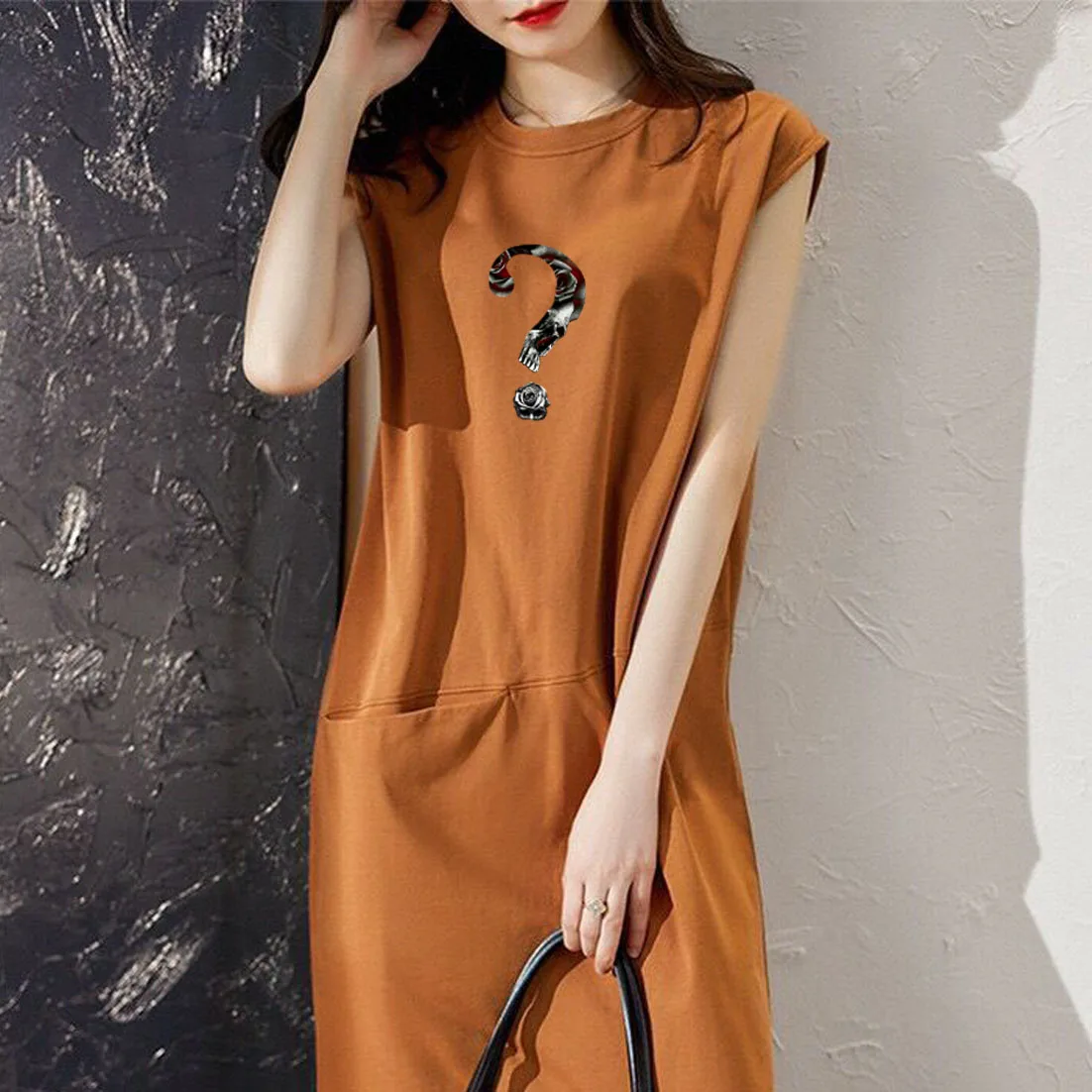 Women Short Sleeve Dress Skull Symbol Rose Print Round Neck Pocket Knee-Length Stitching Dresses Summer Streetwear Sundress 2021
Women Short Sleeve Dress Skull Symbol Rose Print Round Neck Pocket Knee-Length Stitching Dresses Summer Streetwear Sundress 2021