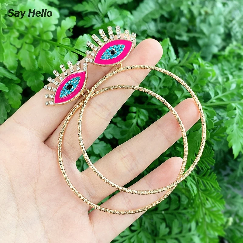 SAY HELLO Evil Eye Crystal Inlaid Metal Big Circle Dangle Earrings for Women Trendy Charming Punk Statement Jewelry серьги K5826
SAY HELLO Evil Eye Crystal Inlaid Metal Big Circle Dangle Earrings for Women Trendy Charming Punk Statement Jewelry серьги K5826