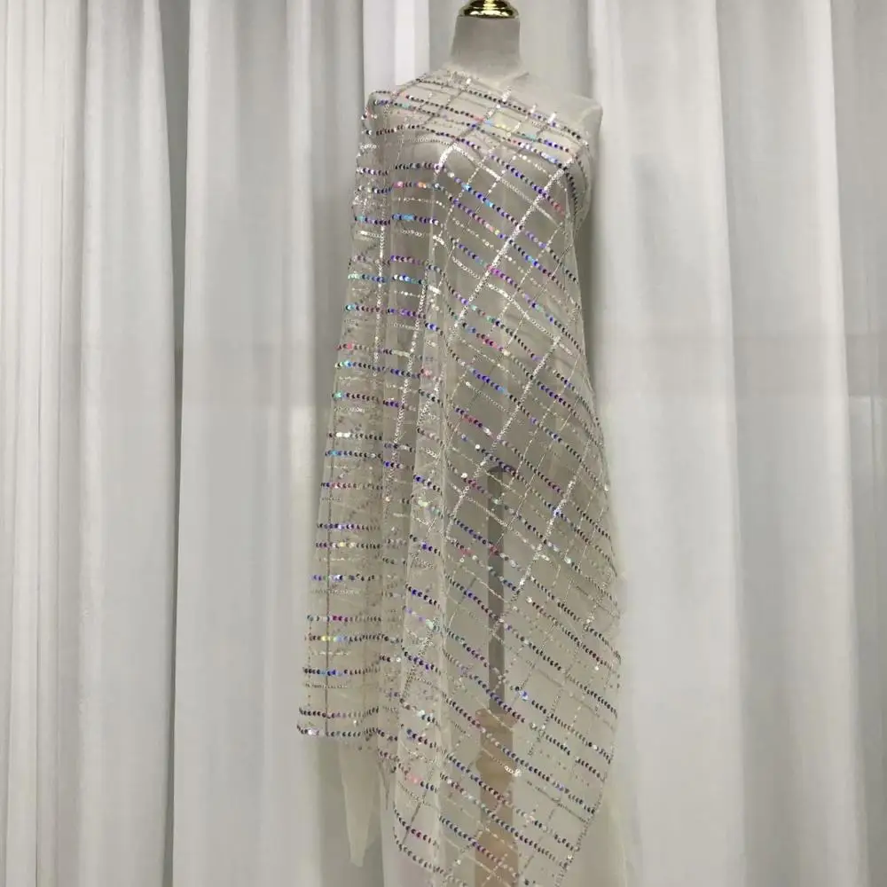 Elegant Mesh Material French Tulle Net Lace Fabric With Sequins For Evening Dress JNZ437(5Yards/Lot)
Elegant Mesh Material French Tulle Net Lace Fabric With Sequins For Evening Dress JNZ437(5Yards/Lot)