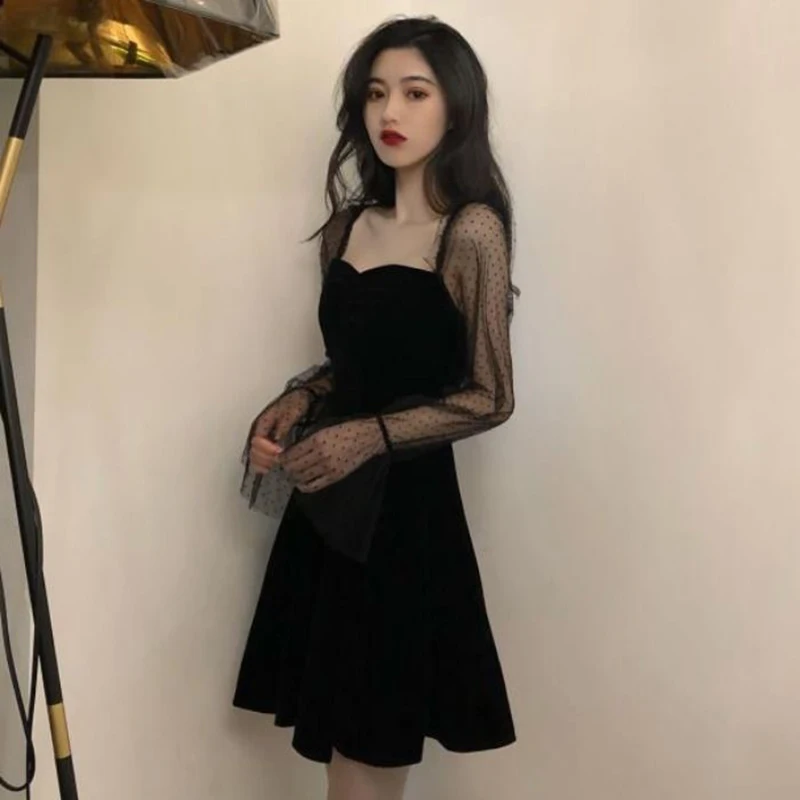 Black Dress Lace Sexy Gothic Vintage Dress Women Elegant Evening Party Club A line Puff sleeve Vestidos
Black Dress Lace Sexy Gothic Vintage Dress Women Elegant Evening Party Club A line Puff sleeve Vestidos