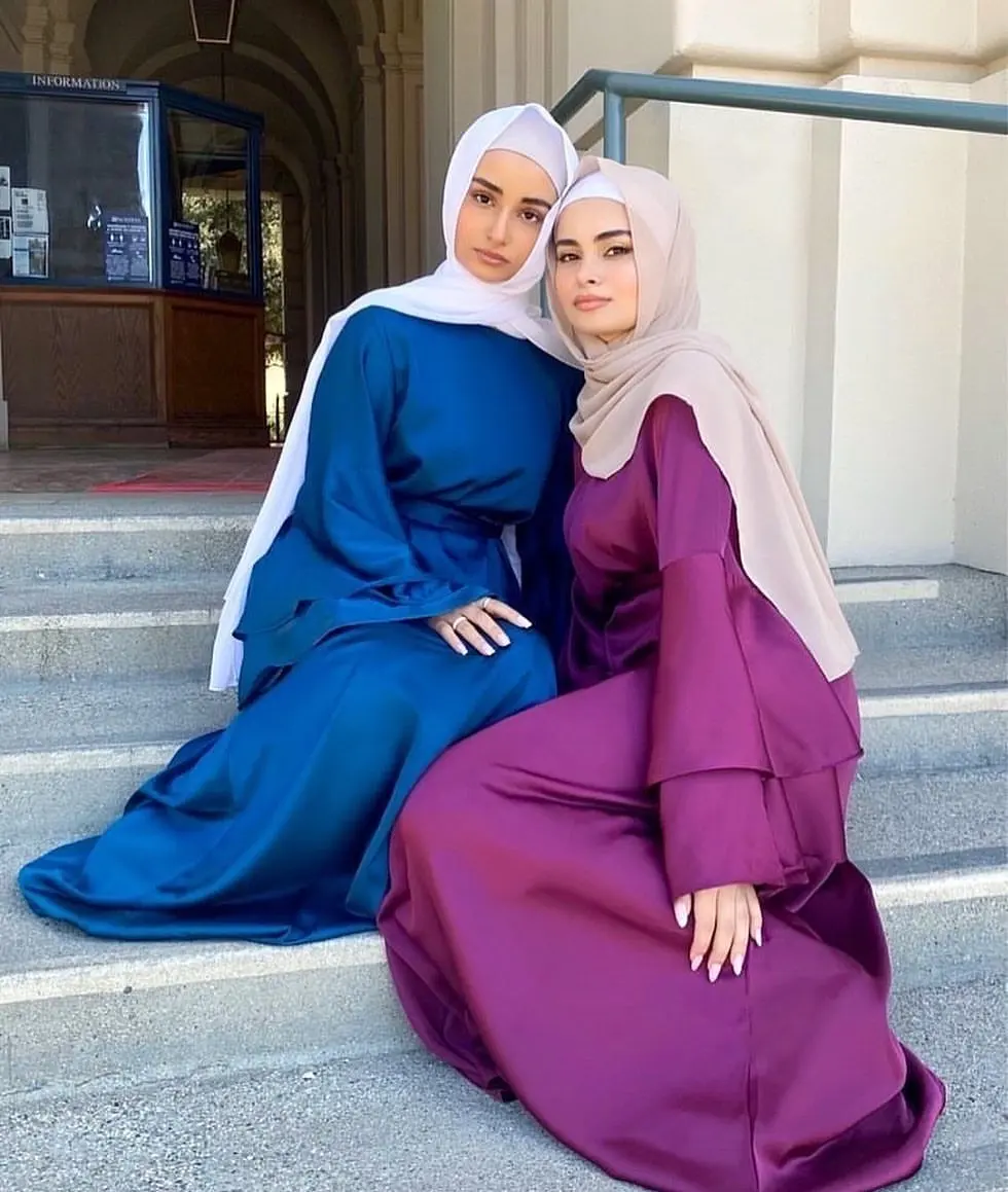 Ramadan Eid 2021 Women Summer Abaya Dress Maxi Loose Satin Long Layered Flare Sleeve A line Muslim Dubai Arab Plain Gown Party
Ramadan Eid 2021 Women Summer Abaya Dress Maxi Loose Satin Long Layered Flare Sleeve A line Muslim Dubai Arab Plain Gown Party
