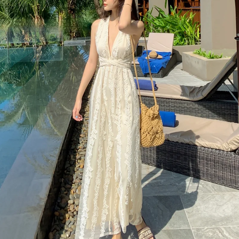 Summer Sexy Deep V Neck Fashion Lace Jumpsuits Casual Holiday Vacation Backless Bowknot Chic Boho Lace Overalls Party Beach Wear
Summer Sexy Deep V Neck Fashion Lace Jumpsuits Casual Holiday Vacation Backless Bowknot Chic Boho Lace Overalls Party Beach Wear