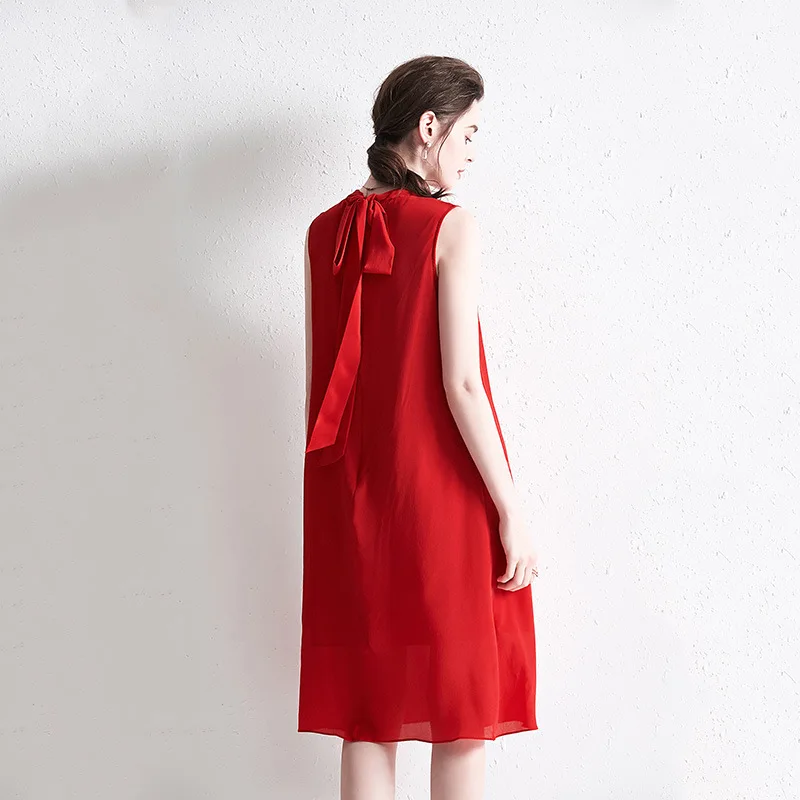 LittleHouseGirl2021 Ladies Fashion Spring And Summer Trend New Loose Fashion Temperament Red Silk Sleeveless Vest A-line Dress
LittleHouseGirl2021 Ladies Fashion Spring And Summer Trend New Loose Fashion Temperament Red Silk Sleeveless Vest A-line Dress
