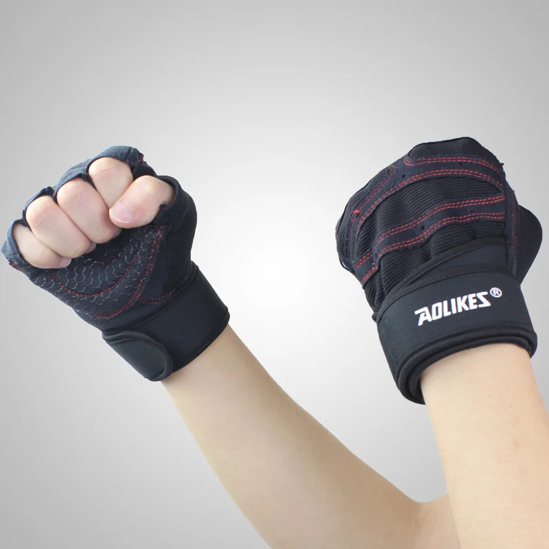 A Pair of Weight Lifting Gloves for Men & Women Boxing Gloves Half-finger Gloves Exercise Hand Protector for Gym Bodybuilding
A Pair of Weight Lifting Gloves for Men & Women Boxing Gloves Half-finger Gloves Exercise Hand Protector for Gym Bodybuilding