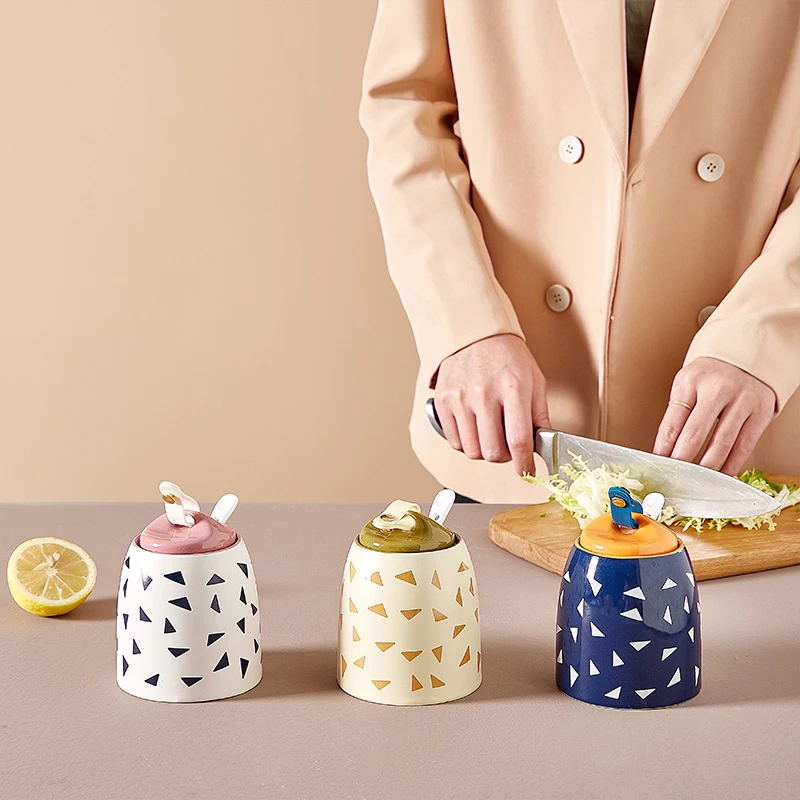 Cute Ceramic Spice Jar Set Container Camping Seasoning Organizer Sauce Bottle Salt Pepper Shakers Azucarero Spice Tools Ed50sj
Cute Ceramic Spice Jar Set Container Camping Seasoning Organizer Sauce Bottle Salt Pepper Shakers Azucarero Spice Tools Ed50sj