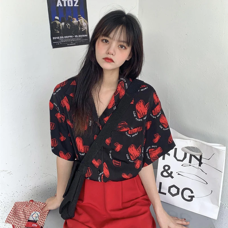 Blouses Women Heart-shaped Print Ulzzang Summer Chic Design Turn-down Collar Shirts Fashion Casual All-match Ladies Korean Top
Blouses Women Heart-shaped Print Ulzzang Summer Chic Design Turn-down Collar Shirts Fashion Casual All-match Ladies Korean Top