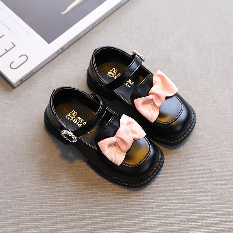 Туфли принцессы с бантом для девочек, осенние новые детские кожаные туфли, модные детские туфли, милая Свадебная Классическая обувь 
Туфли принцессы с бантом для девочек, осенние новые детские кожаные туфли, модные детские туфли, милая Свадебная Классическая обувь