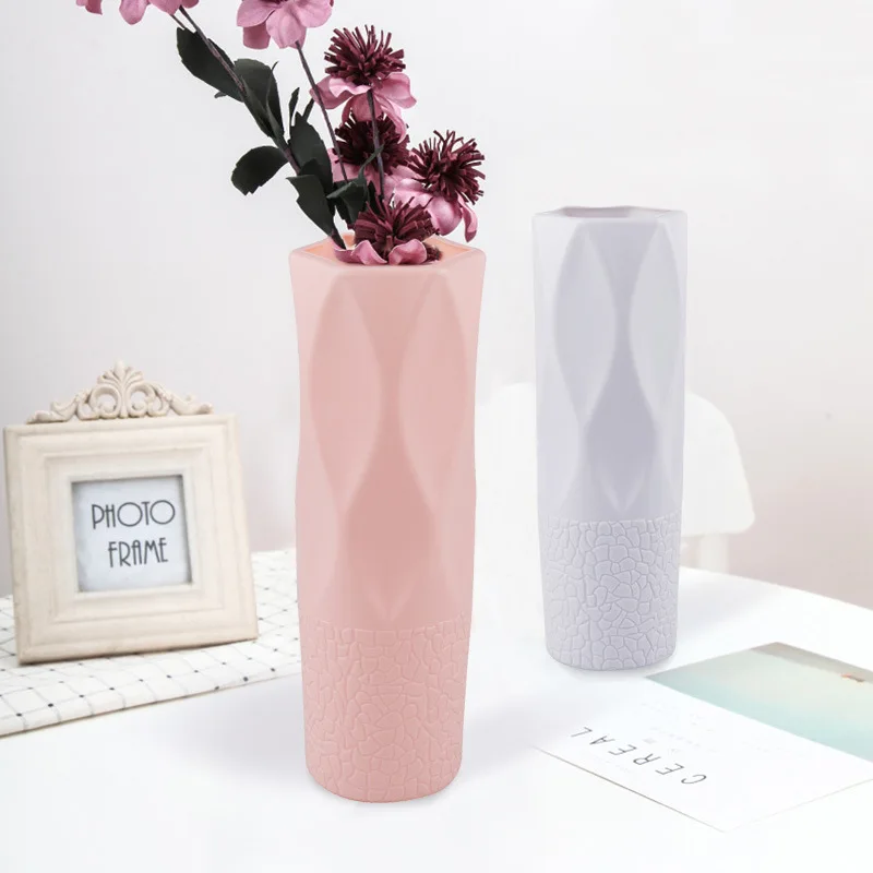 Simple Plastic Vase Wet and Dry Flower Arrangement Nordic Decorative Imitation Glaze Vase Drop Resistant
Simple Plastic Vase Wet and Dry Flower Arrangement Nordic Decorative Imitation Glaze Vase Drop Resistant