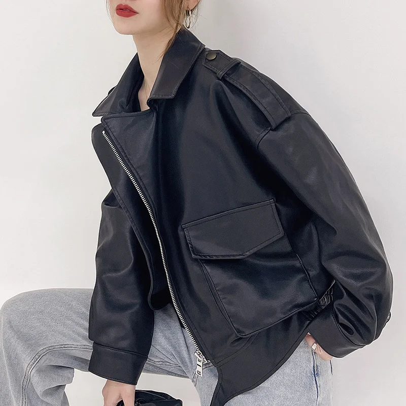 Spring New Plus size Turndown Collar Women Faux Leather Jacket Casual Streetwear Camperas De Mujer Loose Long sleeves Biker Coat
Spring New Plus size Turndown Collar Women Faux Leather Jacket Casual Streetwear Camperas De Mujer Loose Long sleeves Biker Coat