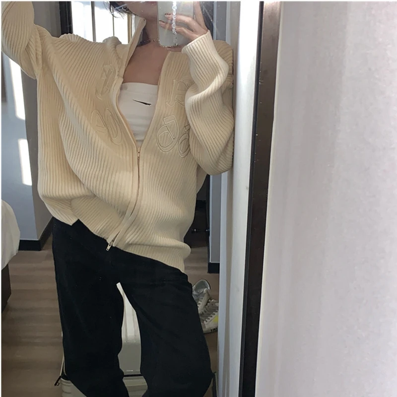 European and American Loose High Collar Zipper Knitted Cardigan Top Women's Spring and Autumn Idle Style Outer
European and American Loose High Collar Zipper Knitted Cardigan Top Women's Spring and Autumn Idle Style Outer