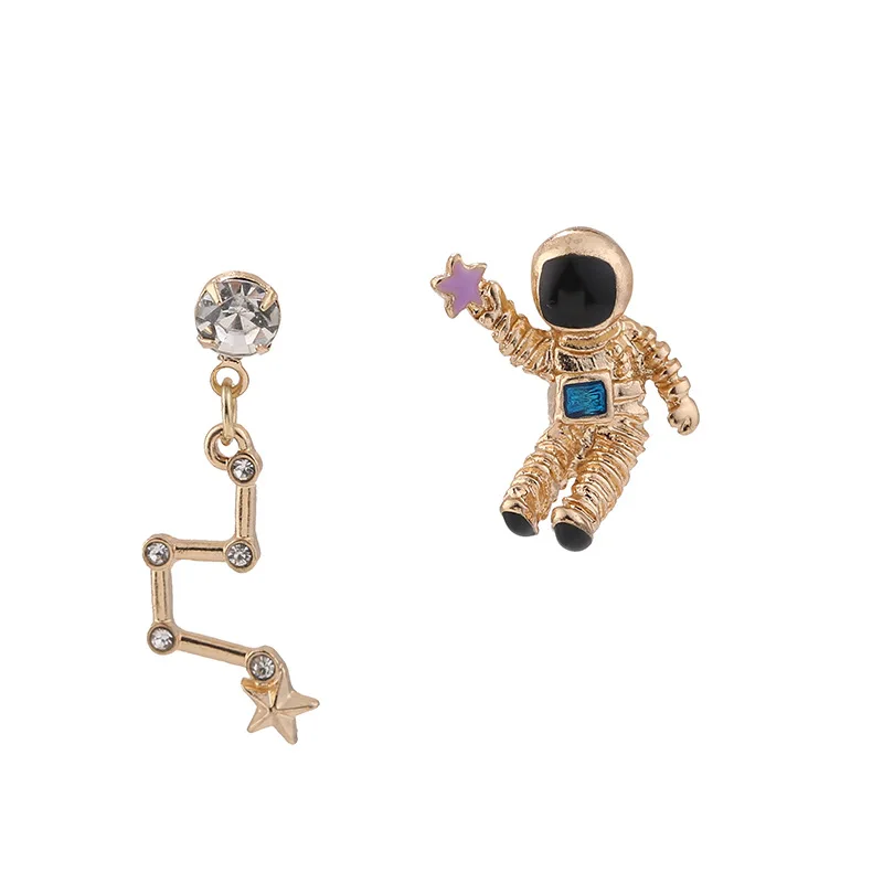Creative Asymmetric Rhinestone Big Dipper Star Astronaut Stud Earrings Universe Pick Up Star Earring for Women Girl Jewelry Gift
Creative Asymmetric Rhinestone Big Dipper Star Astronaut Stud Earrings Universe Pick Up Star Earring for Women Girl Jewelry Gift