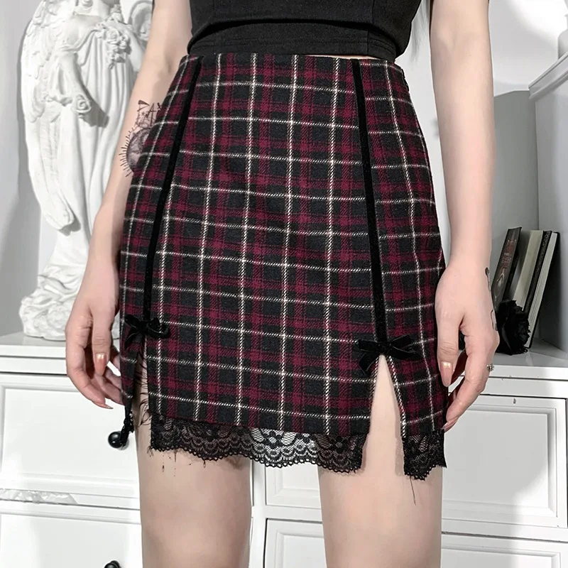 Dark Gothic Style Early Autumn Style Skirt Lace Lace Plaid Stitching Split Buckle Hip Wrap Short Skirt for Women Woman Skirts
Dark Gothic Style Early Autumn Style Skirt Lace Lace Plaid Stitching Split Buckle Hip Wrap Short Skirt for Women Woman Skirts