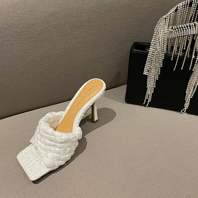 Shoes Thin Heels Ladies' Slippers Slipers Women Luxury Slides Square Toe Heeled Mules Low 2021 Designer High Summer Fashion Rubb
Shoes Thin Heels Ladies' Slippers Slipers Women Luxury Slides Square Toe Heeled Mules Low 2021 Designer High Summer Fashion Rubb