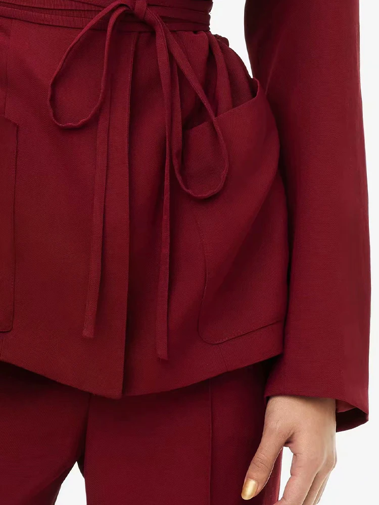 ZREDARA 2021 European and American style loose temperament thin versatile casual suits top women's spring jacket blazers
ZREDARA 2021 European and American style loose temperament thin versatile casual suits top women's spring jacket blazers