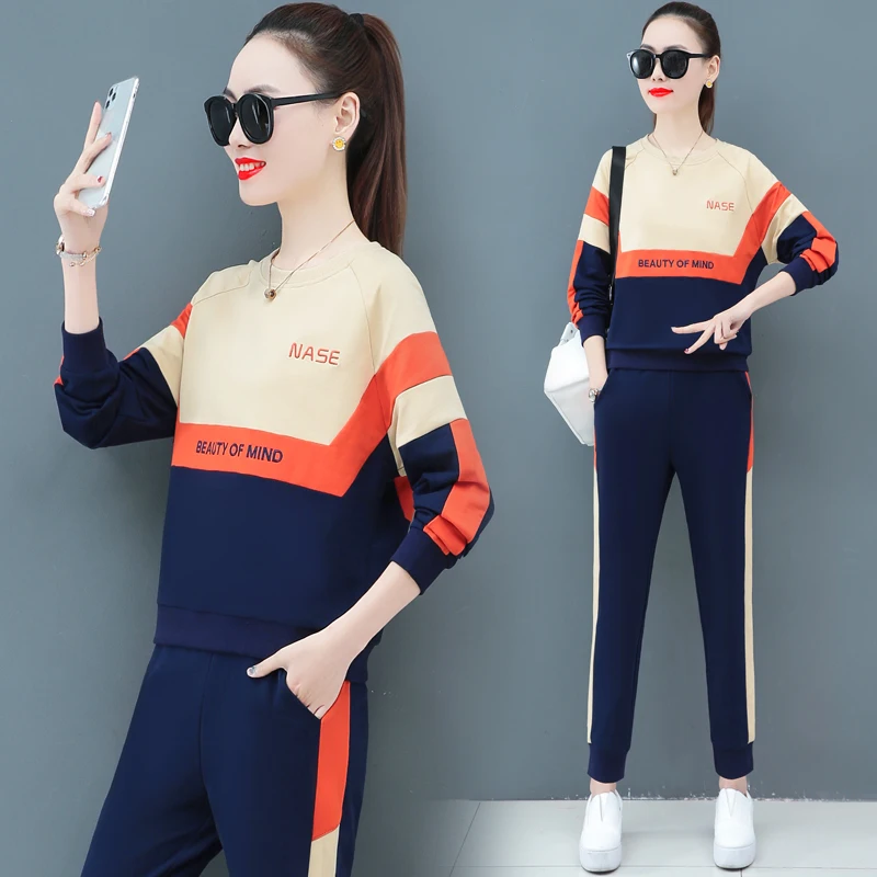 2020 Autumn athletic Wear Suit Woman Round Neck Sweater Leisure Time Run Serve tracksuit women women sets sets womens outfits 
2020 Autumn athletic Wear Suit Woman Round Neck Sweater Leisure Time Run Serve tracksuit women women sets sets womens outfits