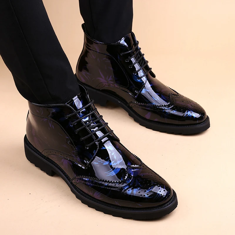 men luxury fashion party nightclub dress patent leather boots brogues shoes carving bullock oxfords shoe ankle boot short botas
men luxury fashion party nightclub dress patent leather boots brogues shoes carving bullock oxfords shoe ankle boot short botas