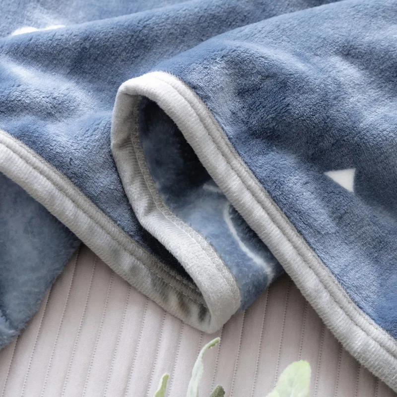 Soft and Warm Coral Fleece Baby Blanket Flannel Baby Swaddling Kids Air Conditioner Quilt Small Size Adult Knee Blanket 2 Sizes
Soft and Warm Coral Fleece Baby Blanket Flannel Baby Swaddling Kids Air Conditioner Quilt Small Size Adult Knee Blanket 2 Sizes