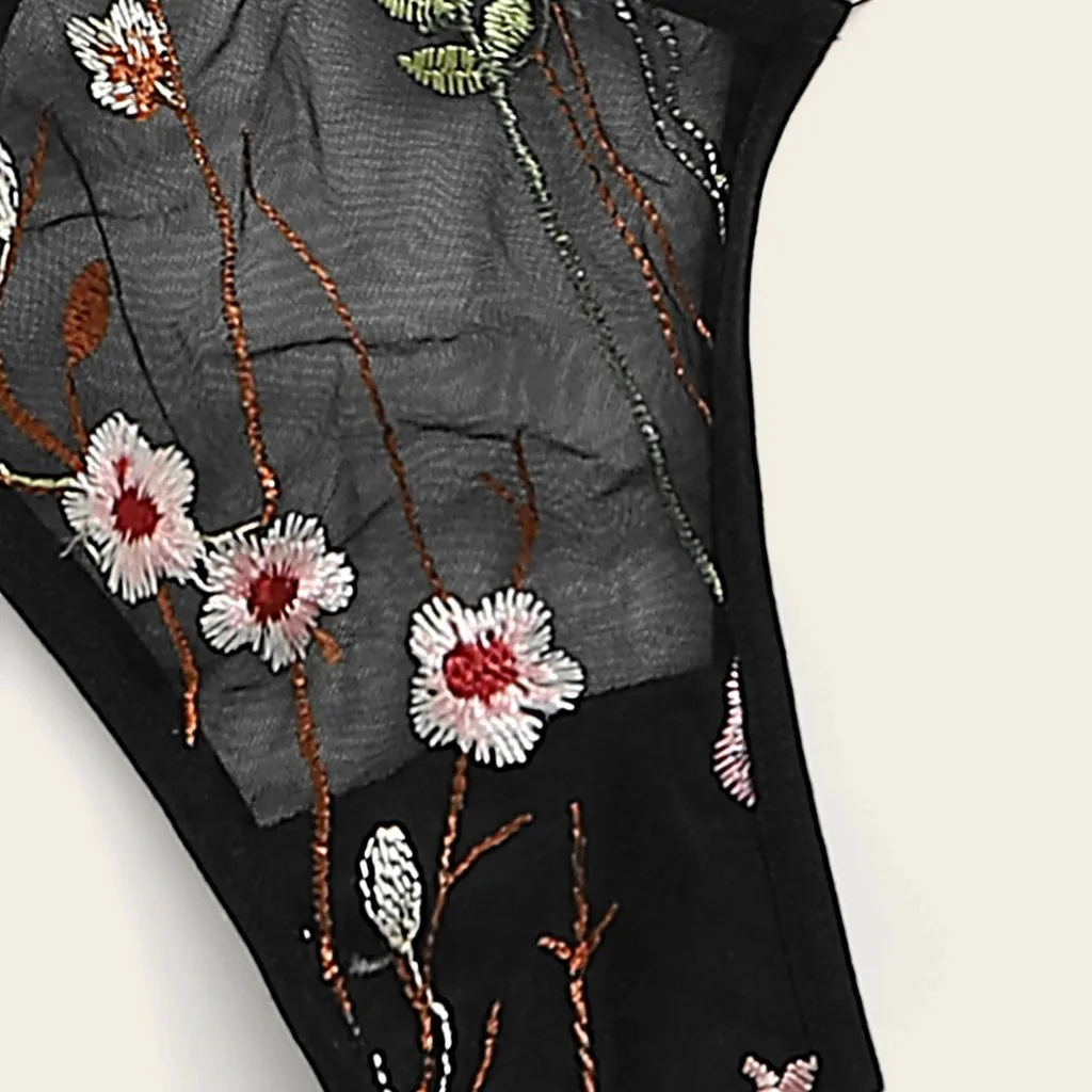 Women Sexy Lingerie Hot Erotic Lingerie Lace Sexy Underwear G-String Thong Sleepwear Lingerie Flower Lace Transparent Costumes
Women Sexy Lingerie Hot Erotic Lingerie Lace Sexy Underwear G-String Thong Sleepwear Lingerie Flower Lace Transparent Costumes