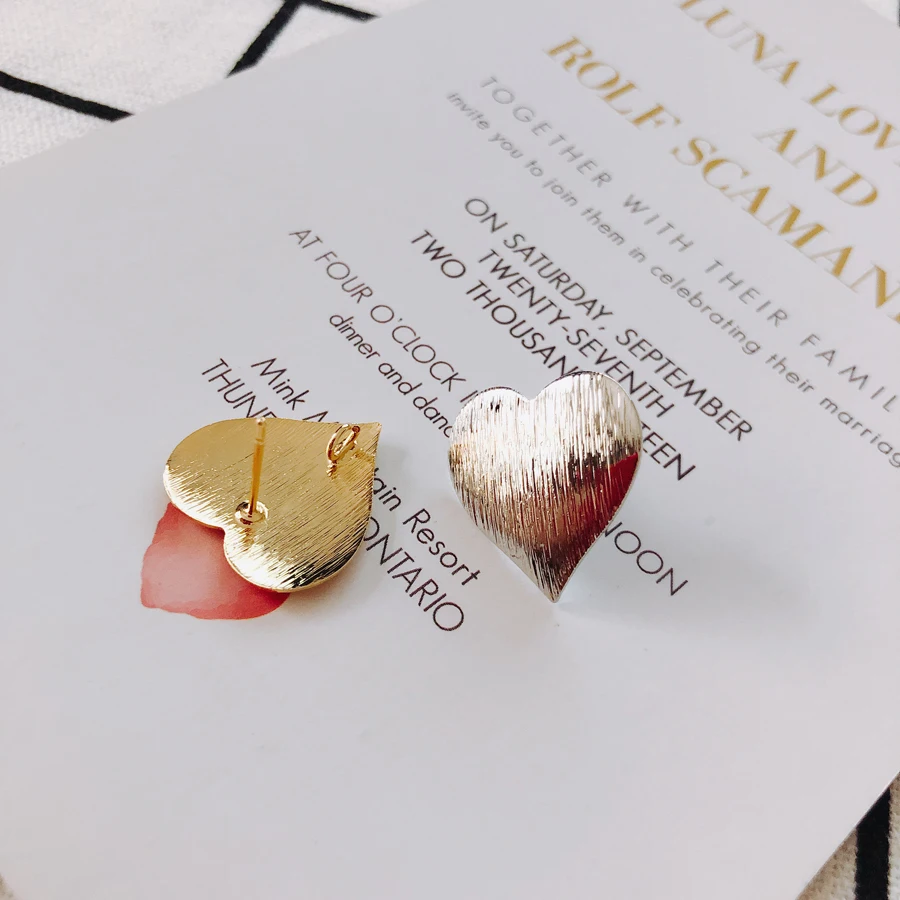 4 pieces / lot AlloyLovewhite k k gold bead capsearings fashion jewelryconnectors for jewelry making making suppliesOther
4 pieces / lot AlloyLovewhite k k gold bead capsearings fashion jewelryconnectors for jewelry making making suppliesOther