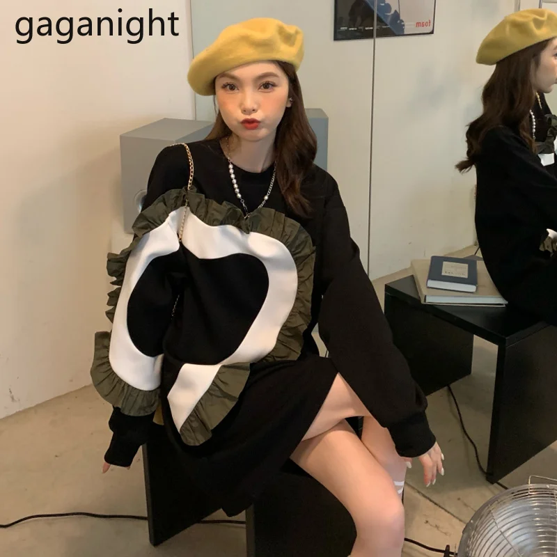 Gaganight Women Love Pullover 2021 Autumn New Korean Chic Retro Color Contrast Stitching Ruffles O-neck Loose Long-sleeved Tops
Gaganight Women Love Pullover 2021 Autumn New Korean Chic Retro Color Contrast Stitching Ruffles O-neck Loose Long-sleeved Tops