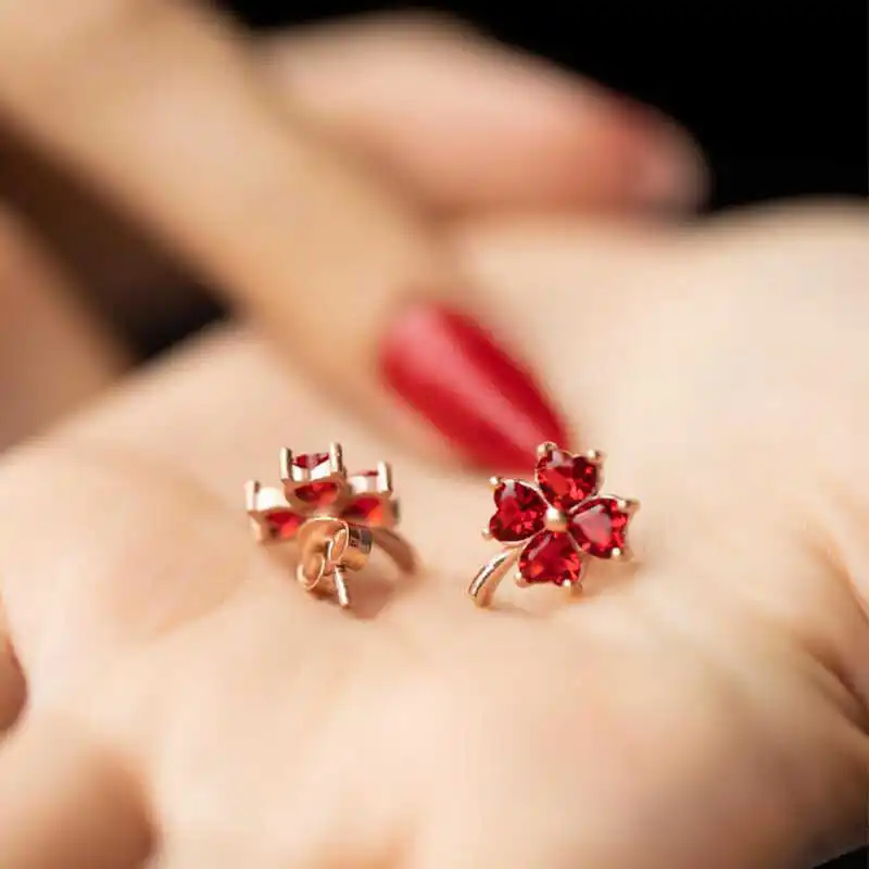Silver Red Heart Clover Lady Earrings 
Silver Red Heart Clover Lady Earrings