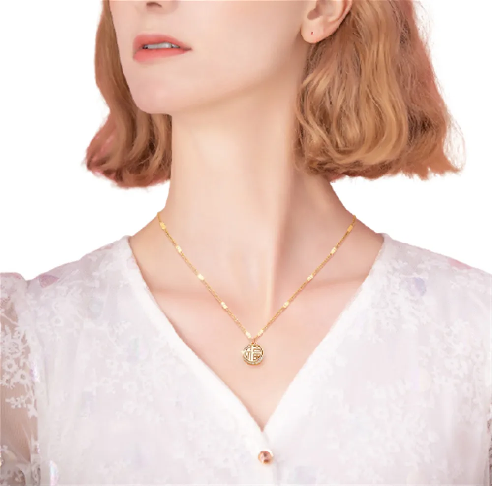316L Stainless Round Brand Titanium Steel Necklace Retro Fashion Personality Double-sided Pendant Fashion Jewelry
316L Stainless Round Brand Titanium Steel Necklace Retro Fashion Personality Double-sided Pendant Fashion Jewelry