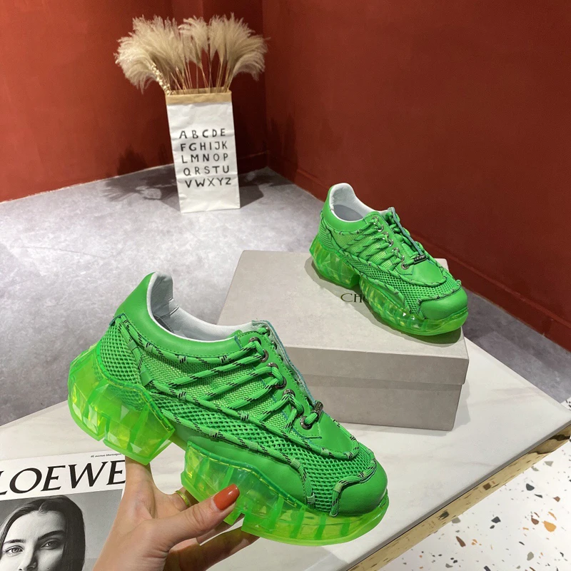 Designer Style Outdoor Sneakers Men's Luxury Brand Leather Premium Running Shoes Women's Couture Shoes
Designer Style Outdoor Sneakers Men's Luxury Brand Leather Premium Running Shoes Women's Couture Shoes