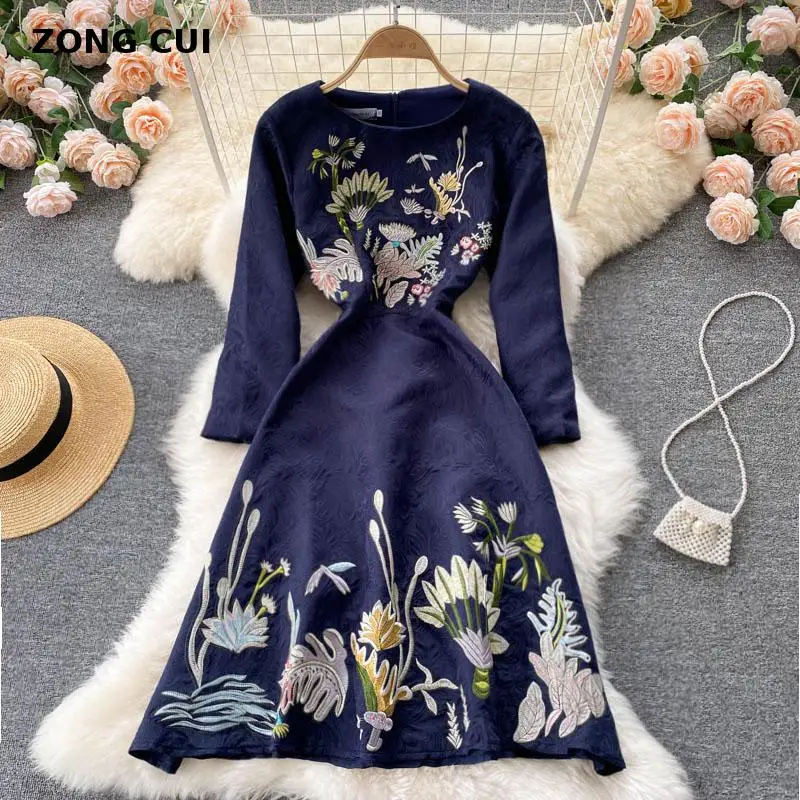 Autumn Winter New Women Embroidered A-line Dress O-neck Long Sleeve Collect Waist Floral Print Party Temperament Short Dress
Autumn Winter New Women Embroidered A-line Dress O-neck Long Sleeve Collect Waist Floral Print Party Temperament Short Dress
