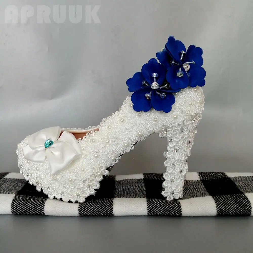 White lace pumps shoes woman super high 11CM 4 inches block heels wedding party lace pearls shoes with bow bridal brides
White lace pumps shoes woman super high 11CM 4 inches block heels wedding party lace pearls shoes with bow bridal brides